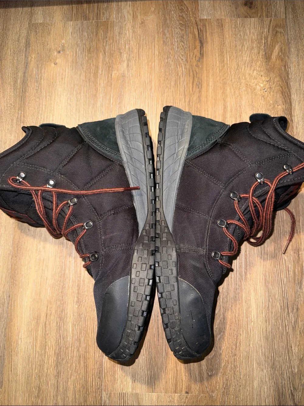 Columbia rugged hiking
